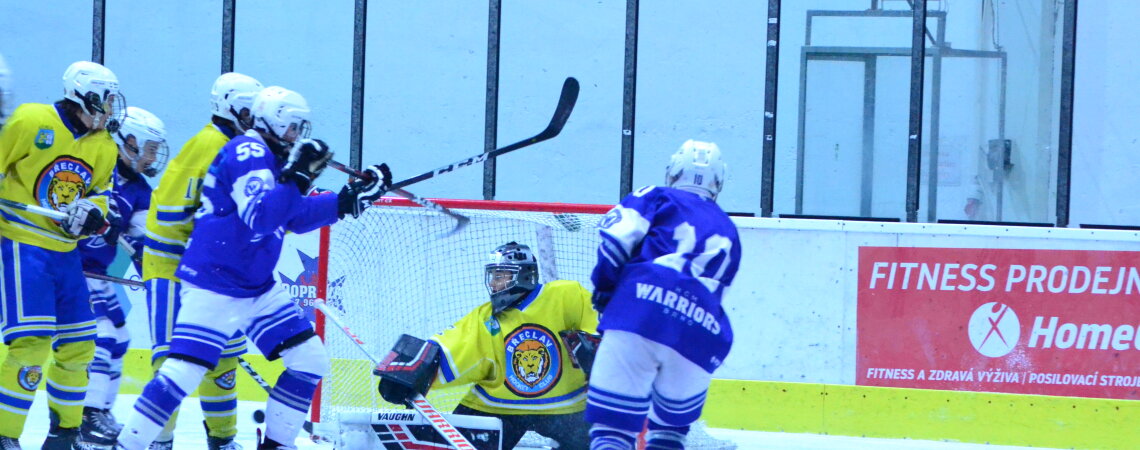 Dorostenci o&nbsp;víkendu stoprocentní! Juniorka narazila v&nbsp;Přerově.